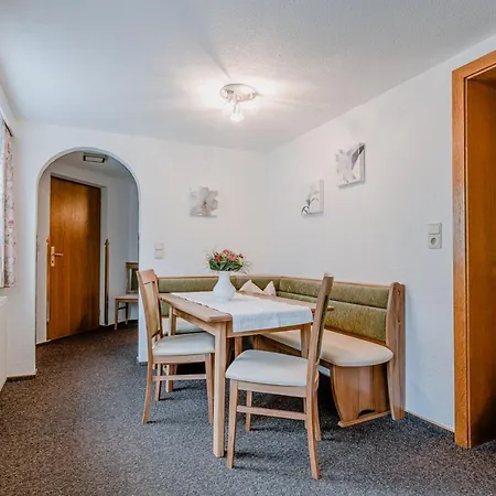 Haus Crystal Appartement *