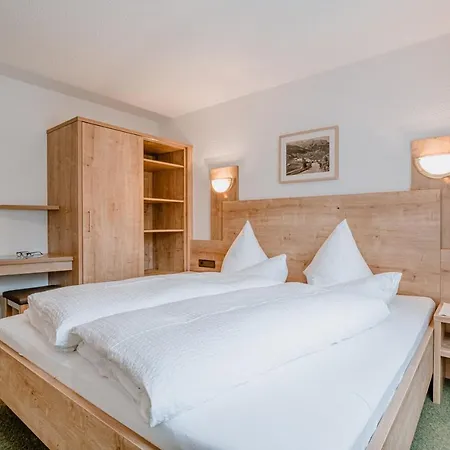 Appartement Haus Crystal Sölden