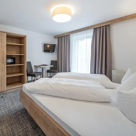 Haus Crystal Appartement Sölden
